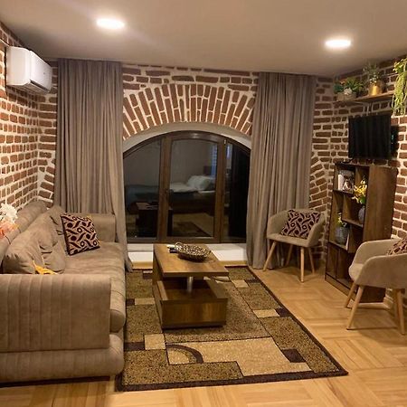 12 Maksim Gorki Street Apartment Tbilisi ภายนอก รูปภาพ